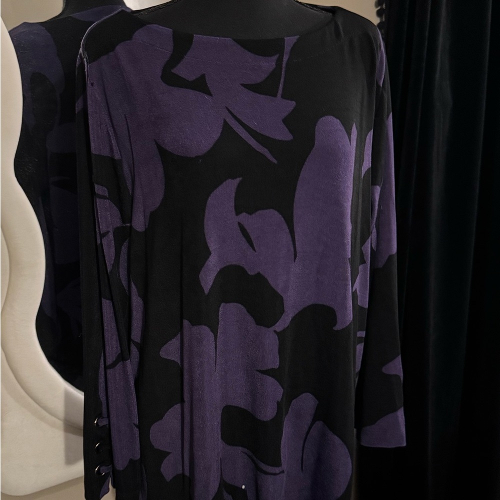 Chicos Travelers Black and Purple Floral Top